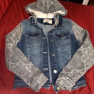 Wallflower Blue Denim Hooded Jacket with Patterned Black-White Sleeves